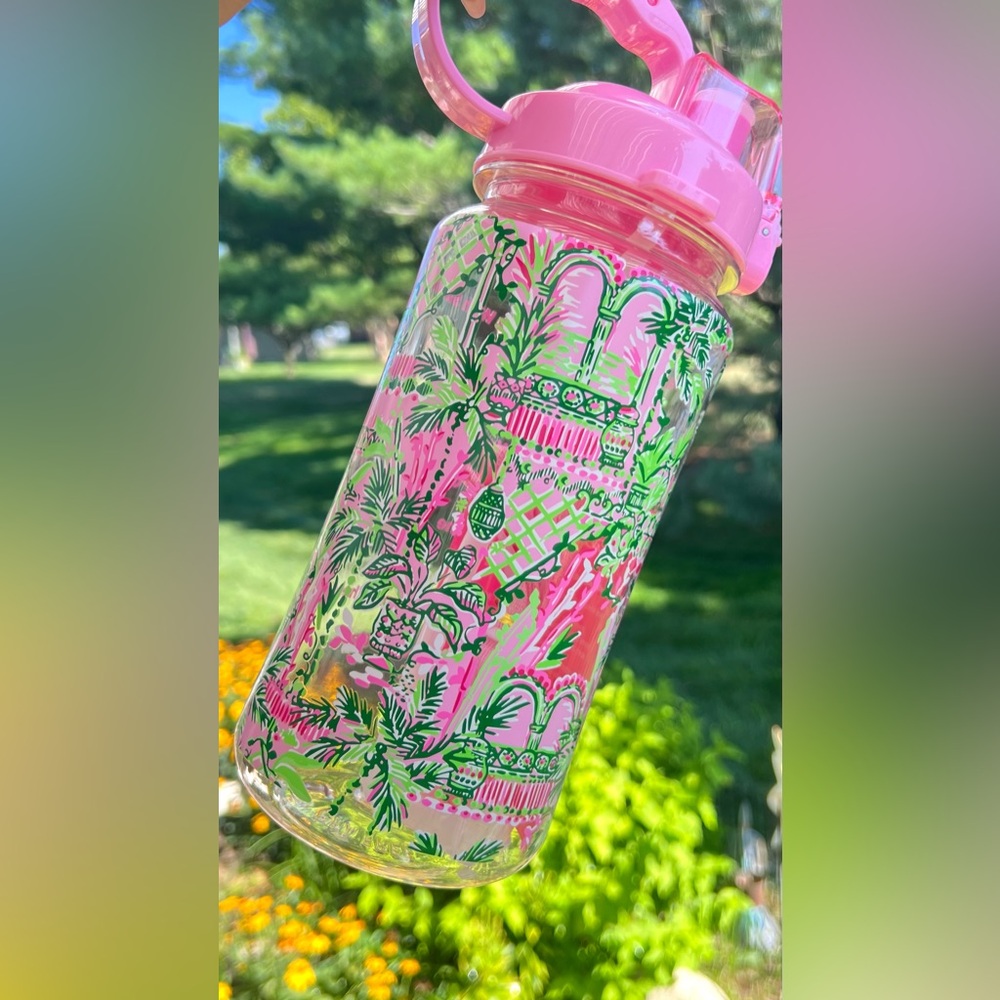 🌸 Pulitzer Water Bottle Mandevilla Baby Always Worth It 50oz Pink Travel NWT🌸